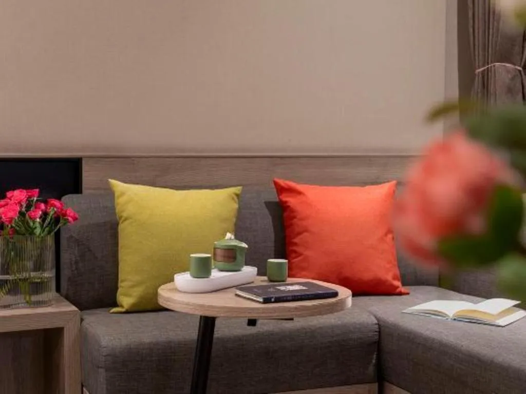 Atour Hotel Huzhou Changxing Changhai Road