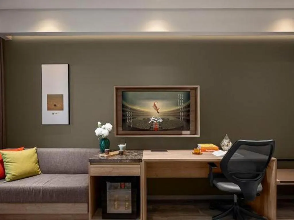 Atour Hotel Huzhou Changxing Changhai Road