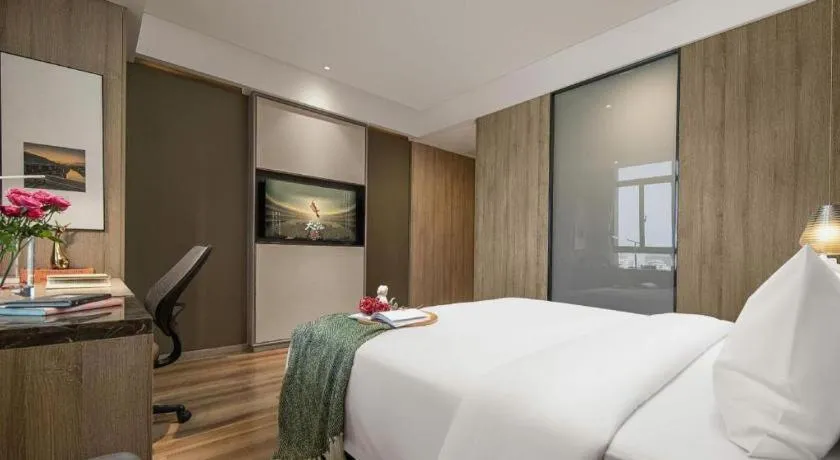 Bed in Atour Hotel Huzhou Changxing Changhai Road