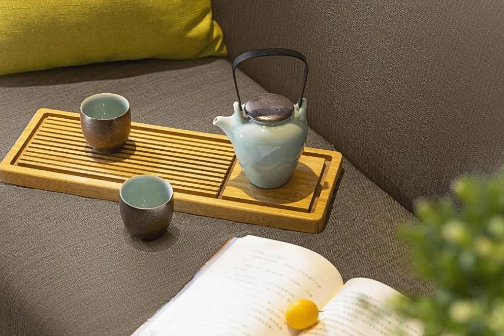 Atour Hotel Huzhou Changxing Changhai Road