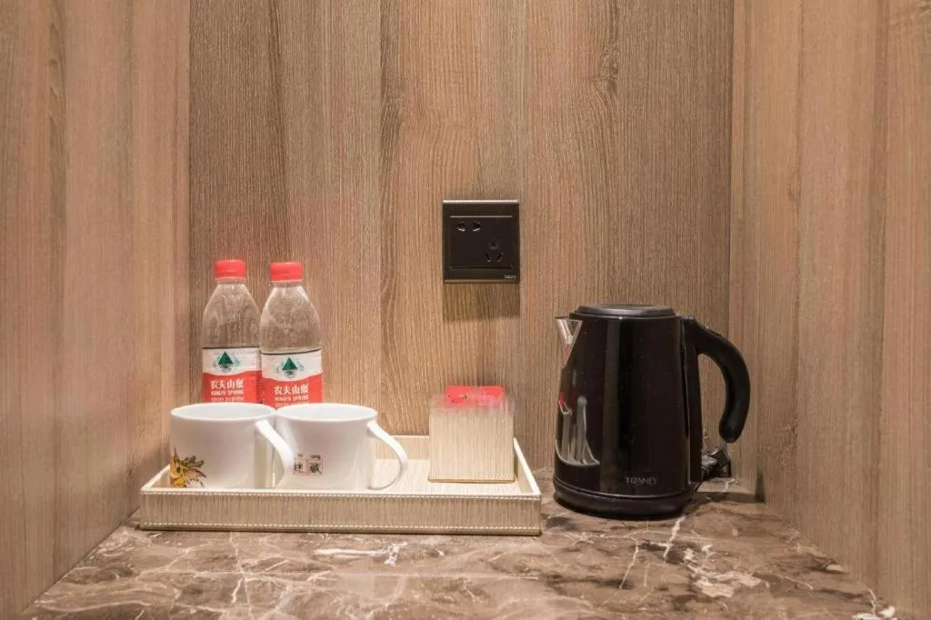 Atour Hotel Huzhou Changxing Changhai Road