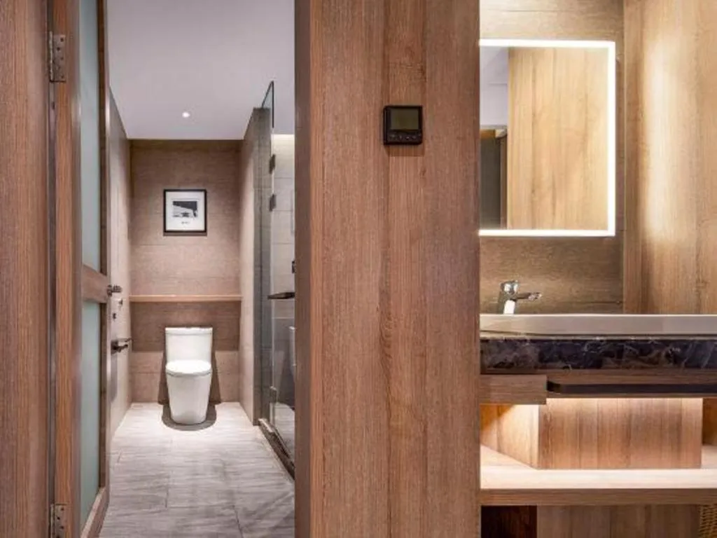 Atour Hotel Huzhou Changxing Changhai Road