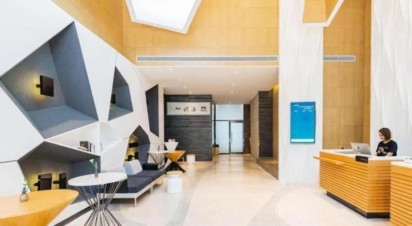 Atour Hotel Huzhou Changxing Changhai Road