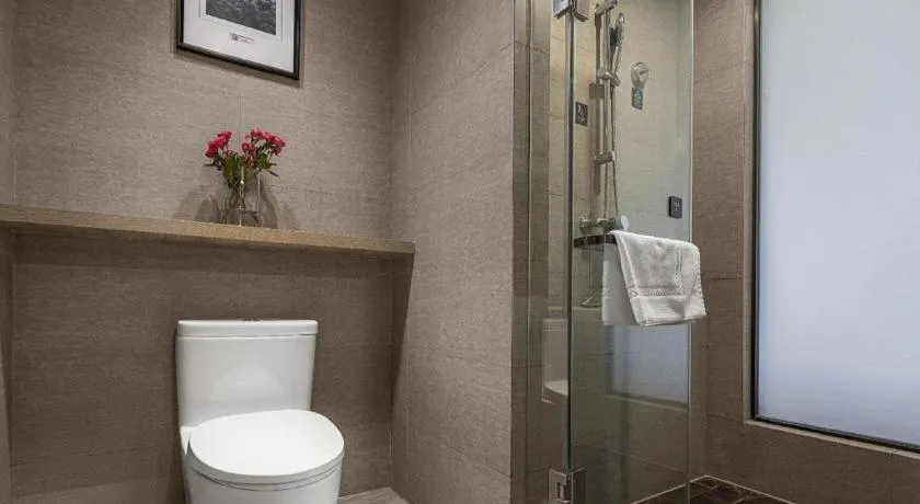 Atour Hotel Huzhou Changxing Changhai Road