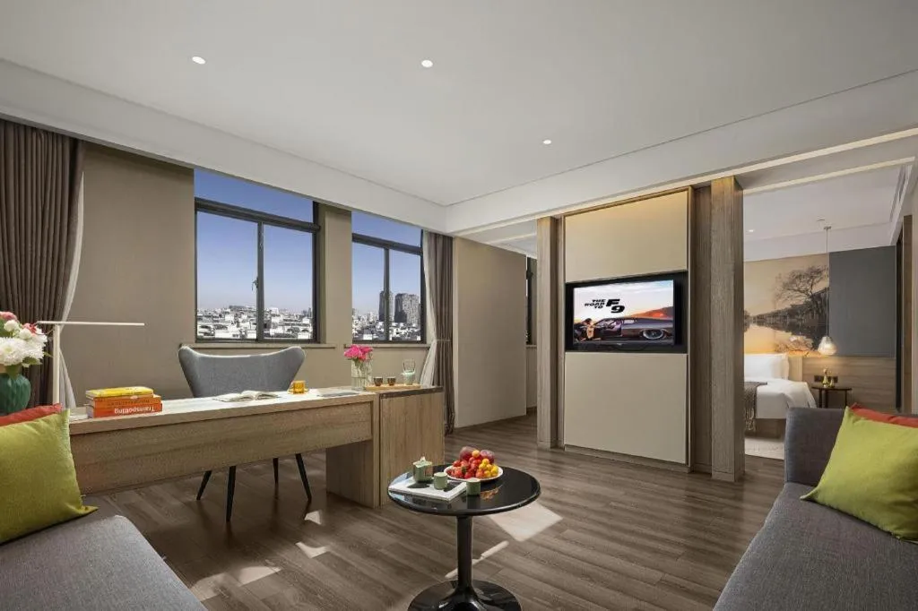 Atour Hotel Huzhou Changxing Changhai Road