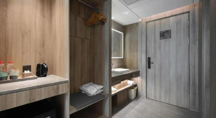 Bed in Atour Hotel Huzhou Changxing Changhai Road