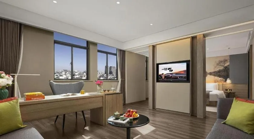 Atour Hotel Huzhou Changxing Changhai Road