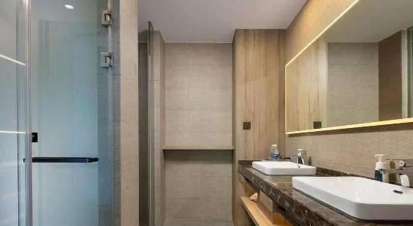 Atour Hotel Huzhou Changxing Changhai Road