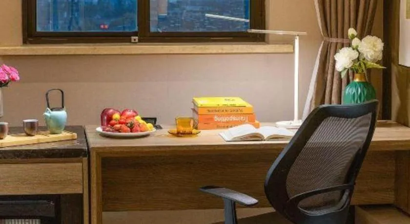 Atour Hotel Huzhou Changxing Changhai Road