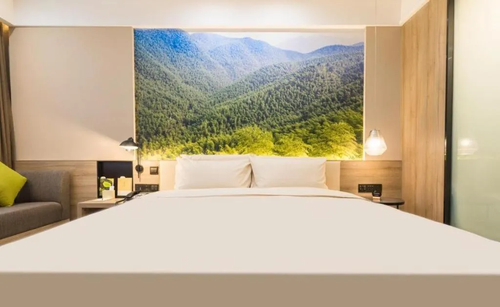Bed in Atour Hotel Huzhou Changxing Changhai Road