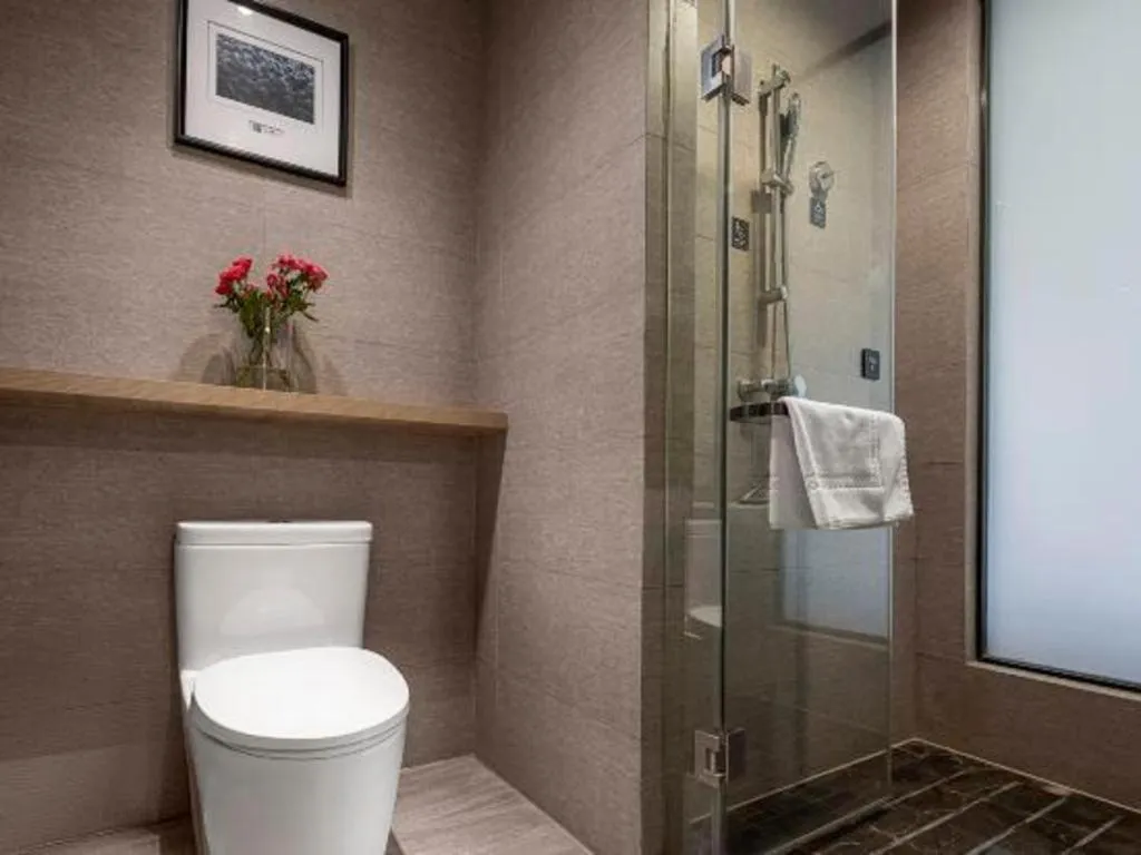 Atour Hotel Huzhou Changxing Changhai Road