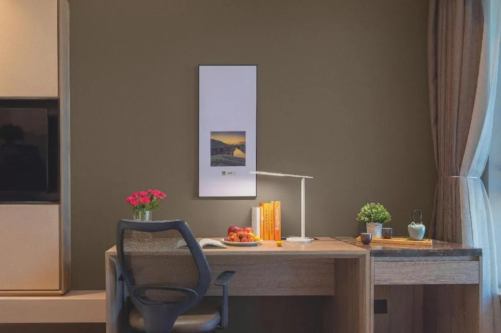 Atour Hotel Huzhou Changxing Changhai Road