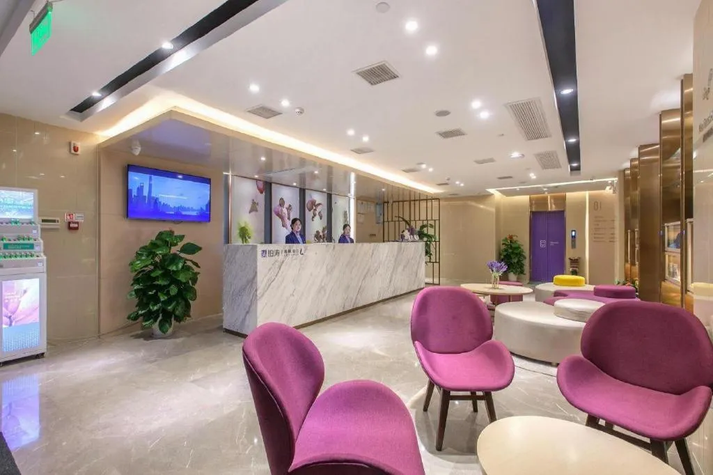 Lavande Hotels Wuhan Guanggu Yangjiawan Metro Station