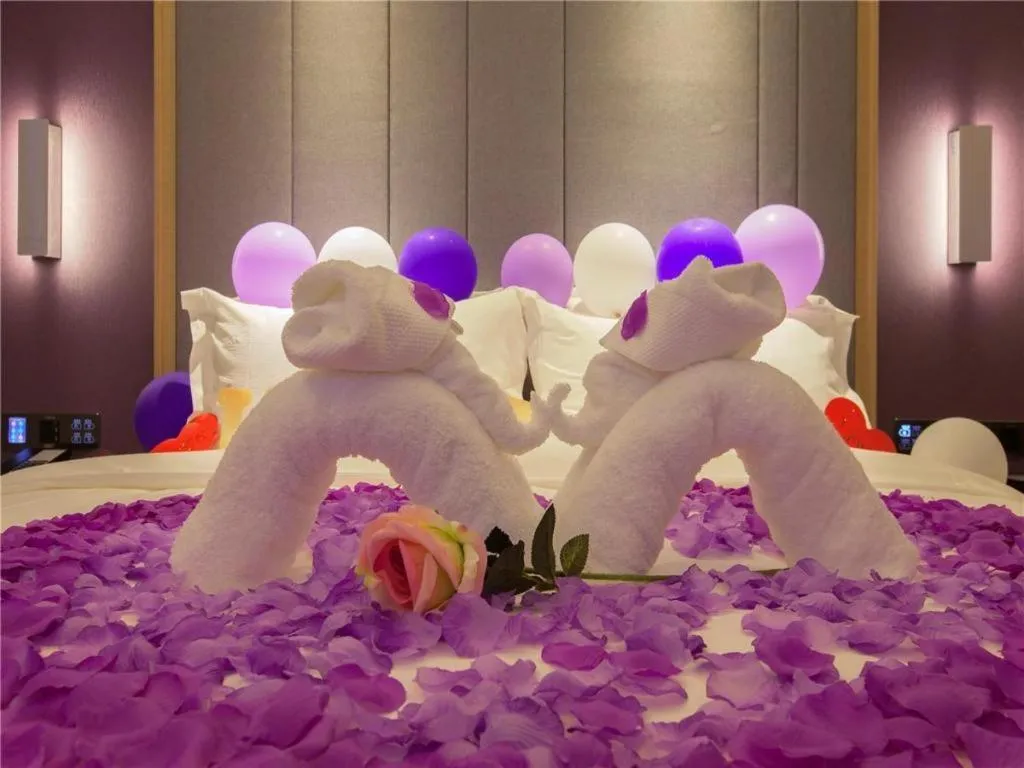 Lavande Hotels Wuhan Guanggu Yangjiawan Metro Station