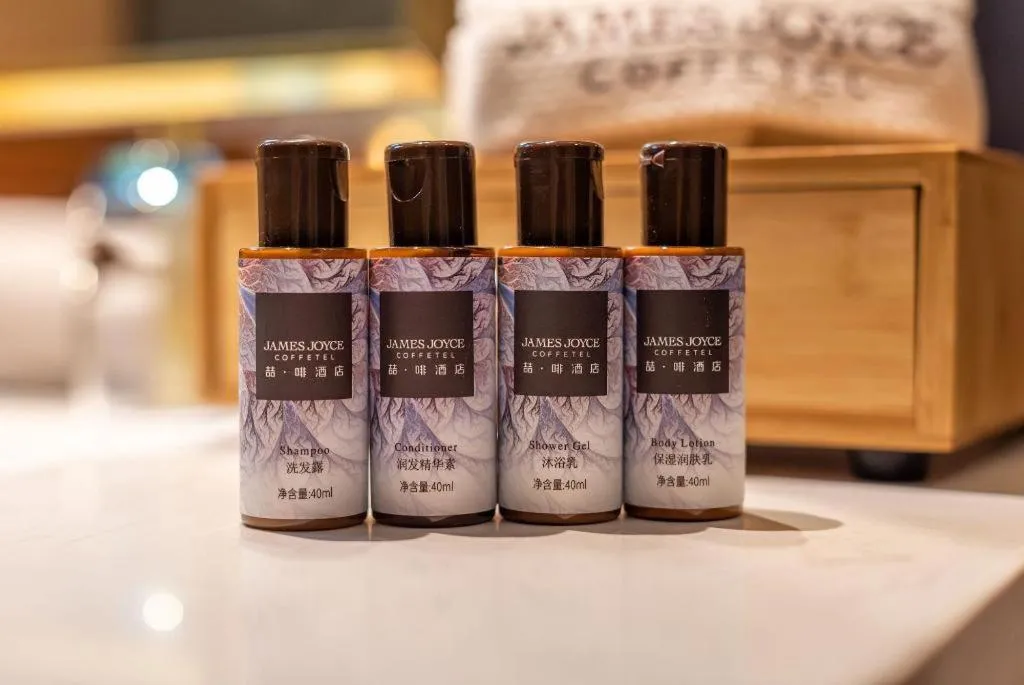 James Joyce Coffetel Anyang Railway Station Wenfeng Avenue Yinxu Scenic Spot