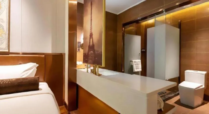 Bed in James Joyce Coffetel Anyang Railway Station Wenfeng Avenue Yinxu Scenic Spot