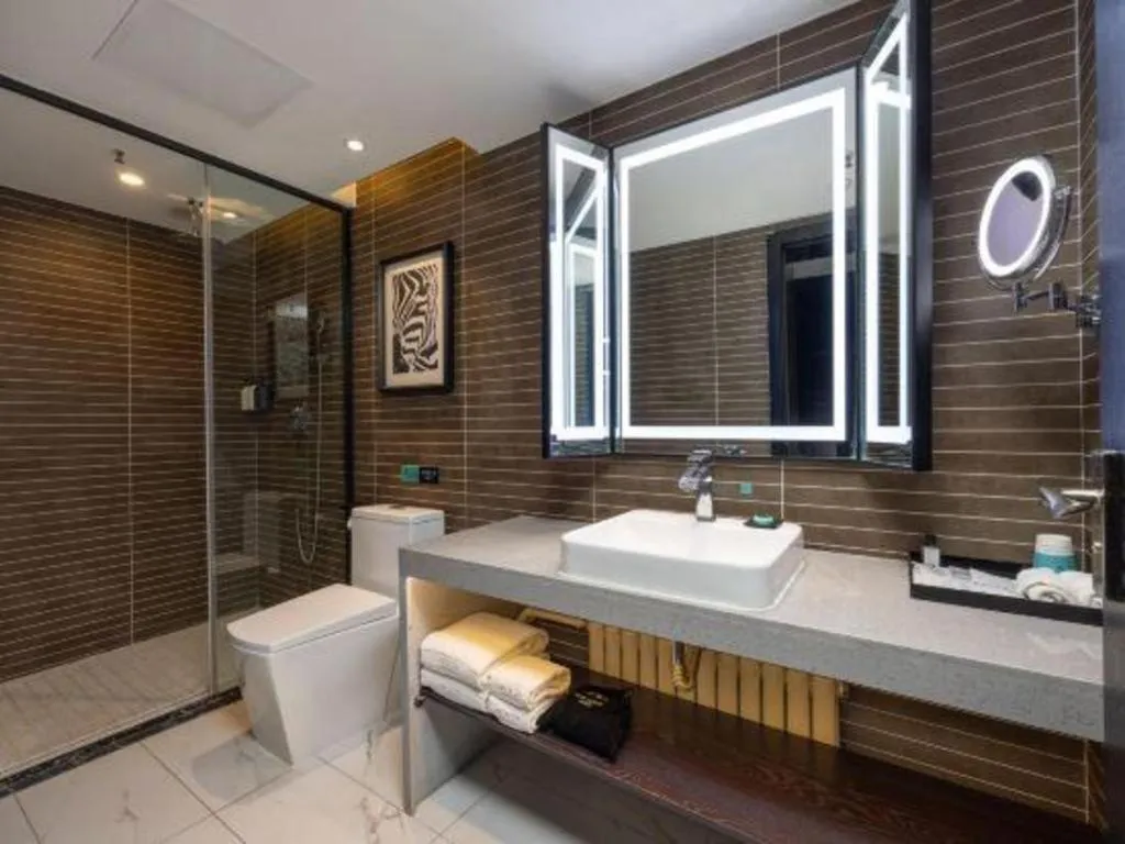 Xana Hotelle Yining Airport Road Jinwuyuan