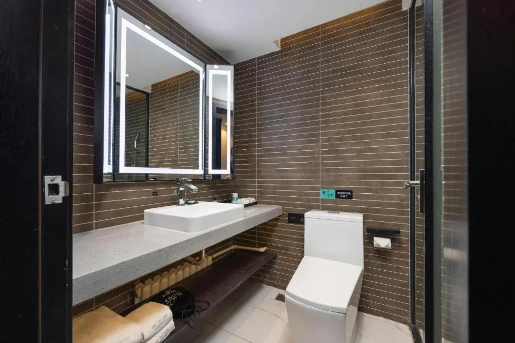 Xana Hotelle Yining Airport Road Jinwuyuan