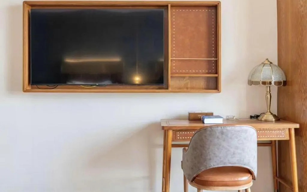 James Joyce Coffetel Tianjin Railway Station