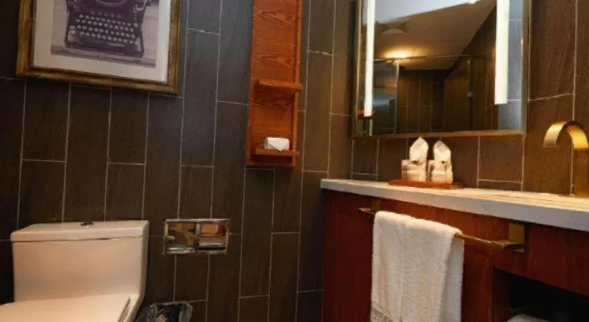 James Joyce Coffetel Tianjin Railway Station