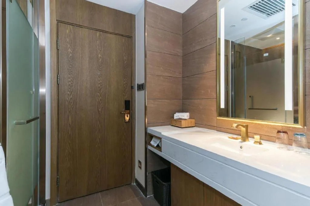 James Joyce Coffetel Tianjin Railway Station