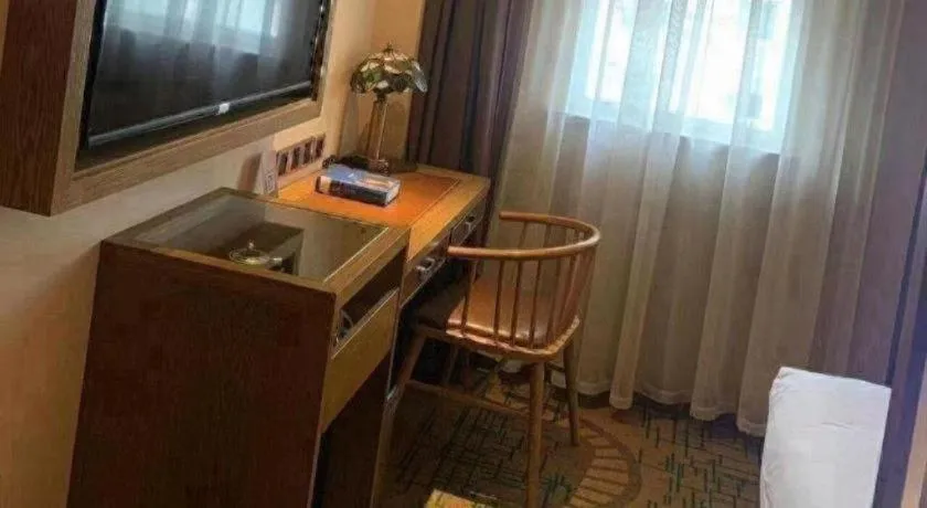 James Joyce Coffetel Tianjin Railway Station