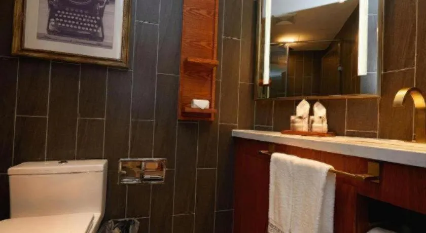 James Joyce Coffetel Tianjin Railway Station