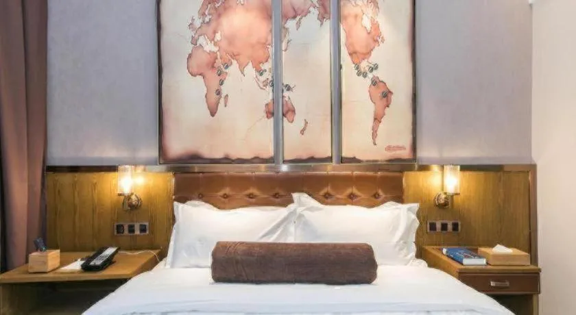 Bed in James Joyce Coffetel Tianjin Railway Station