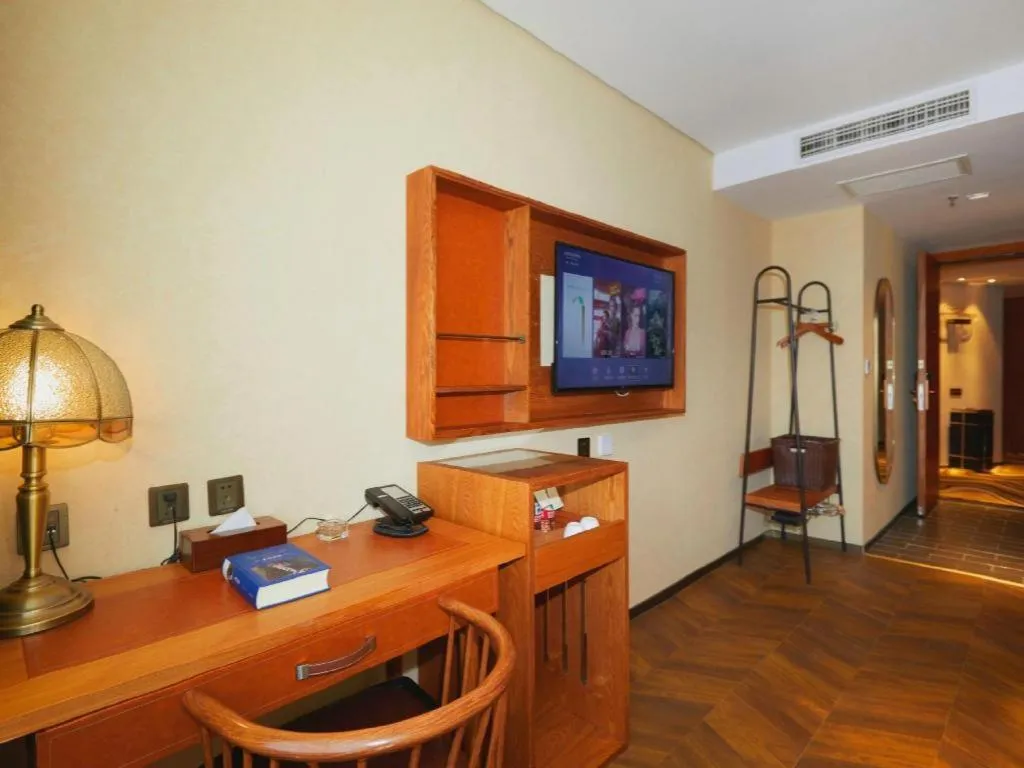 James Joyce Coffetel Tianjin Railway Station