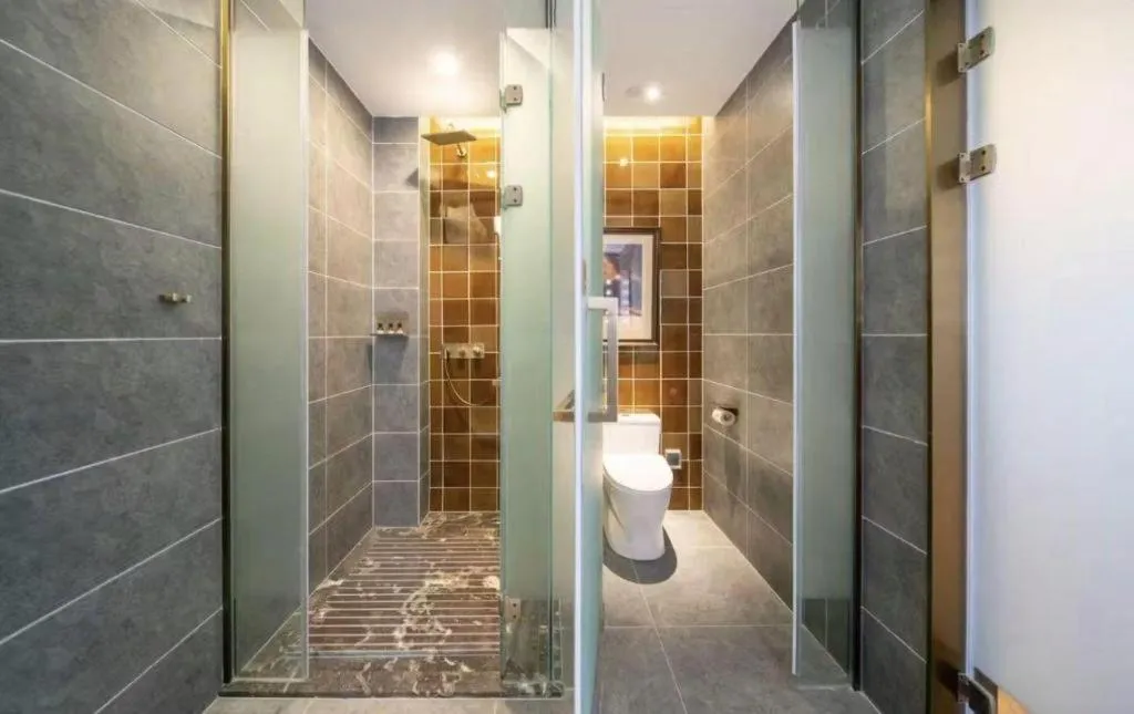 James Joyce Coffetel Tianjin Railway Station