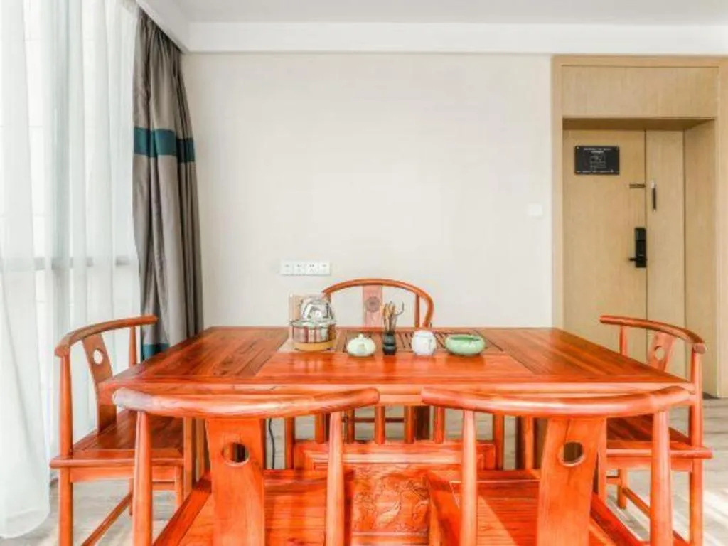 ZMAX Hotels Wuhan East Lake