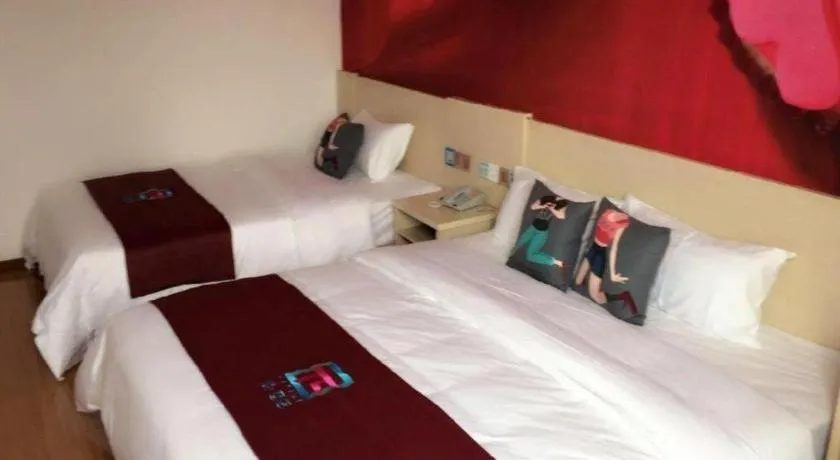 Bed in PAI Hotels Beijing Tongzhou Majuqiao