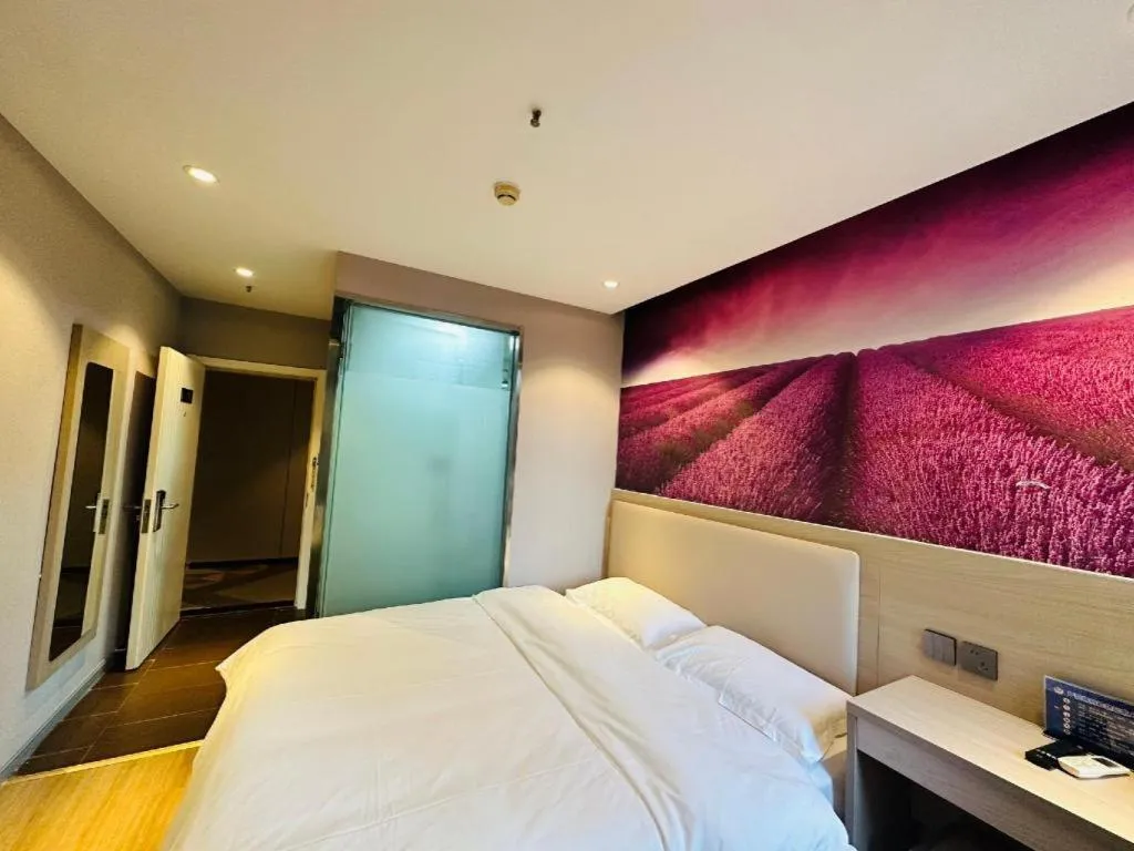 Bed in PAI Hotels Beijing Tongzhou Majuqiao