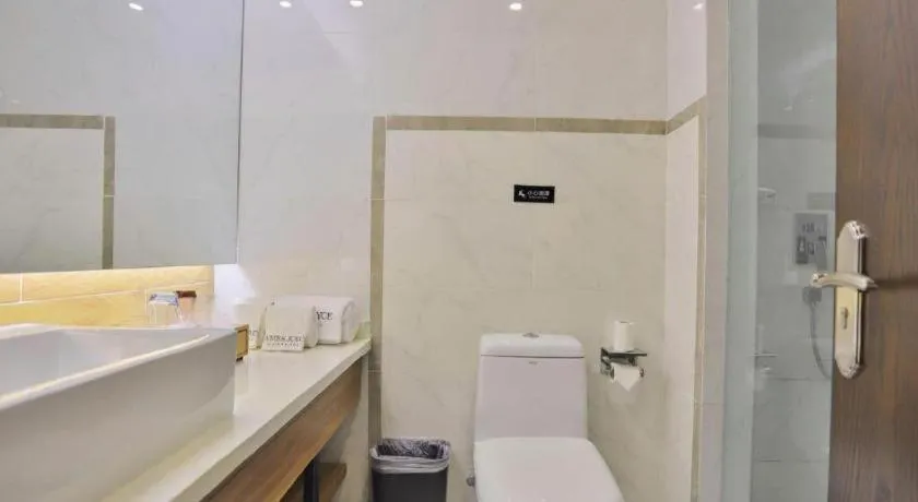 James Joyce Coffetel Jilin Railway Station Fortune Plaza