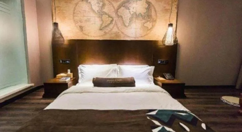 Bed in James Joyce Coffetel Jilin Railway Station Fortune Plaza