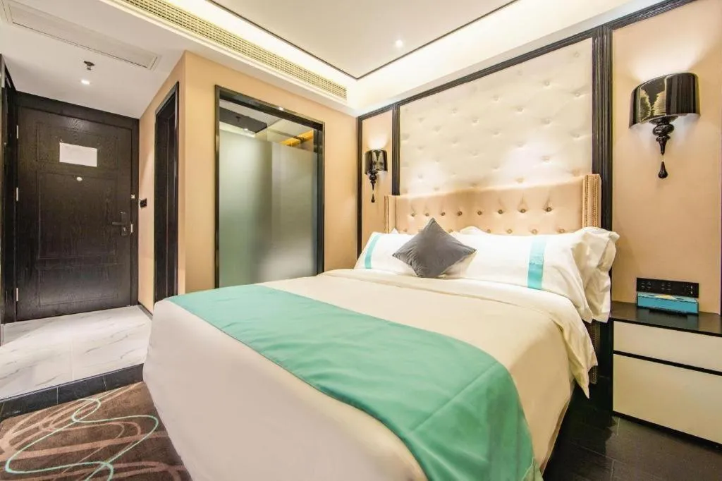 Bed in Xana Hotelle Tianjin Binjiang Road Heping Road Metro Station Quanyechang