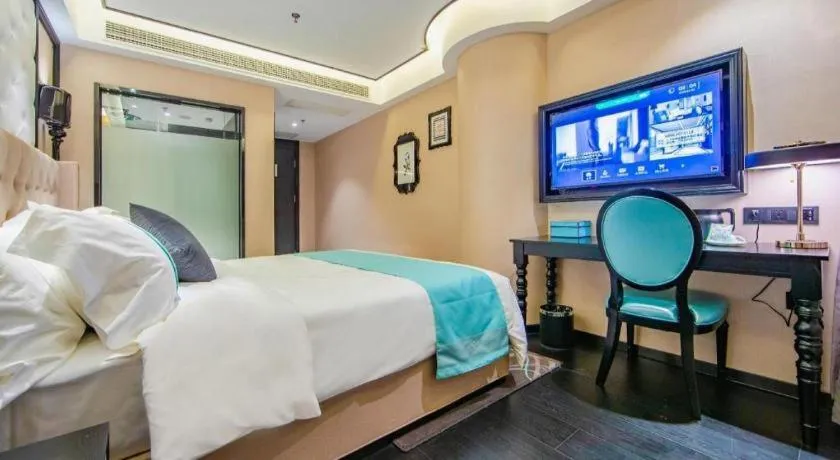 Bed in Xana Hotelle Tianjin Binjiang Road Heping Road Metro Station Quanyechang