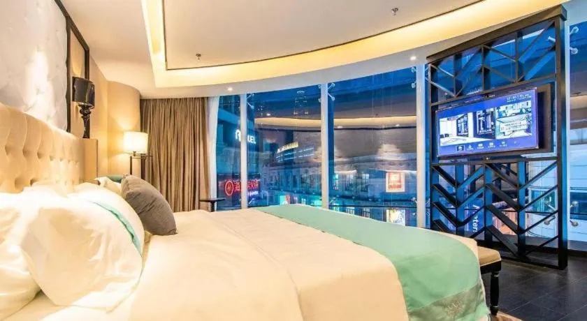 Bed in Xana Hotelle Tianjin Binjiang Road Heping Road Metro Station Quanyechang