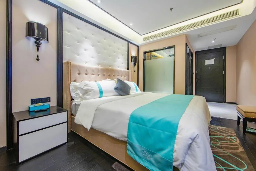 Bed in Xana Hotelle Tianjin Binjiang Road Heping Road Metro Station Quanyechang