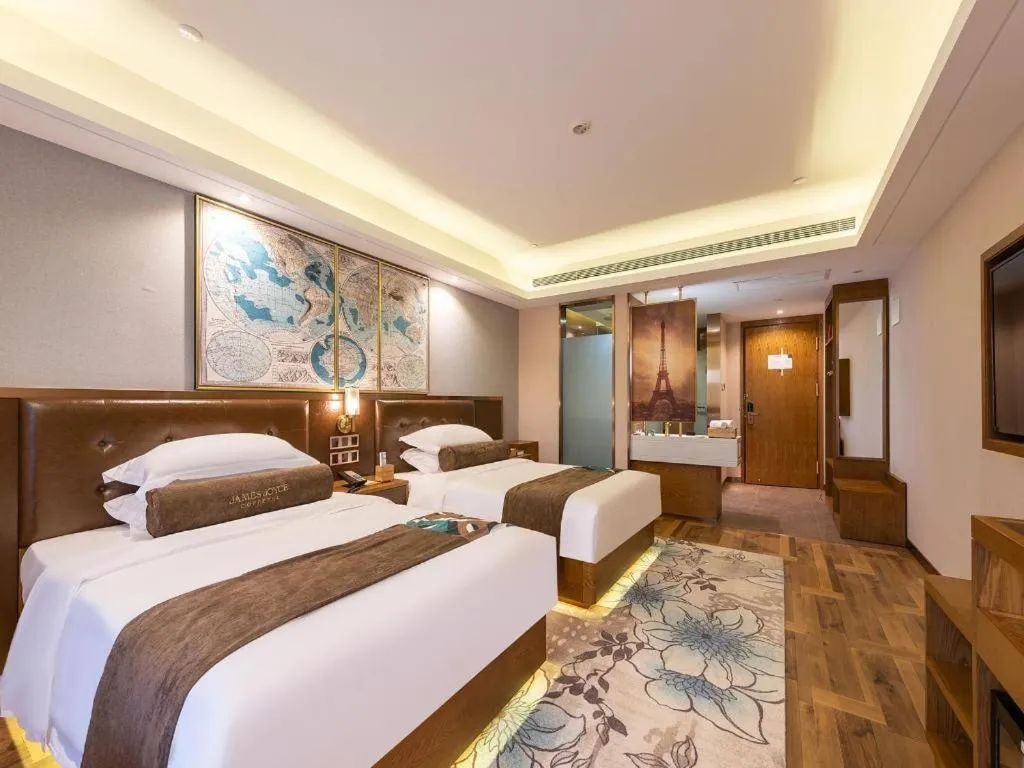 Bed in James Joyce Coffetel Harbin West High-speed Railway Station Wanda Plaza