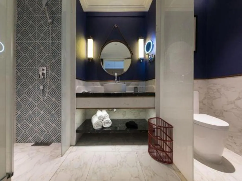 James Joyce Coffetel Harbin West High-speed Railway Station Wanda Plaza