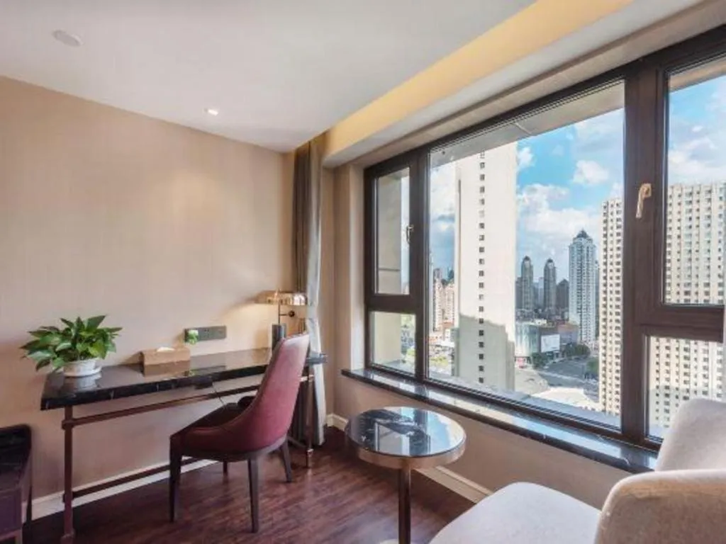 James Joyce Coffetel Harbin West High-speed Railway Station Wanda Plaza