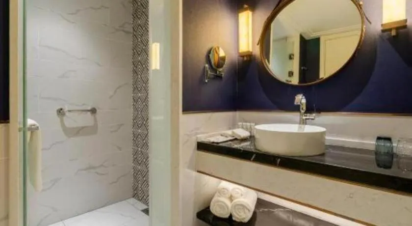 James Joyce Coffetel Harbin West High-speed Railway Station Wanda Plaza