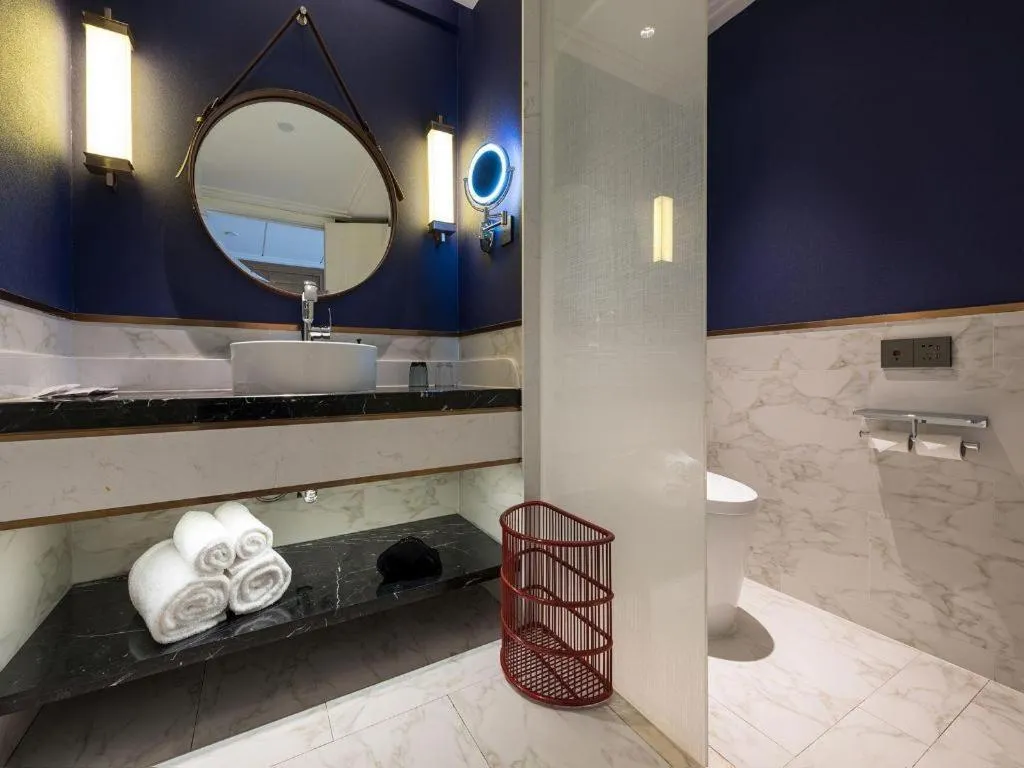 James Joyce Coffetel Harbin West High-speed Railway Station Wanda Plaza