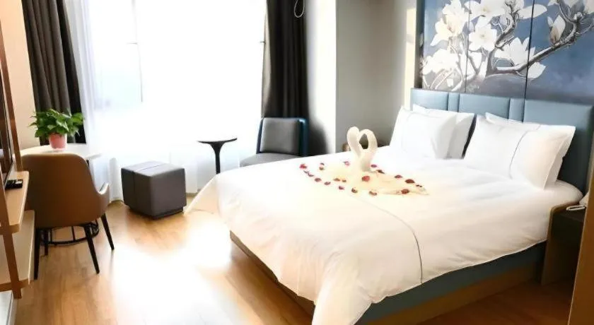 Bed in Magnotel Hengshui Lake Jizhou Middle School