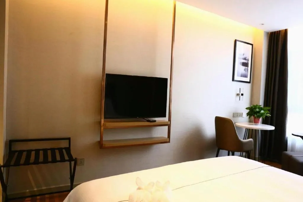 Bed in Magnotel Hengshui Lake Jizhou Middle School