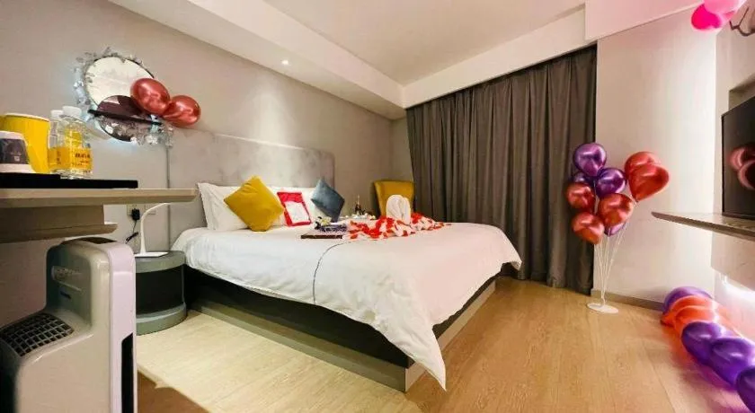 Bed in Magnotel Hotel Wuhan Jiangtan Lihuangpo Road Pedestrian Street