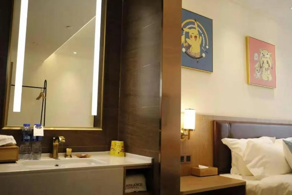 Bed in James Joyce Coffetel Tangshan Zunhua Film City