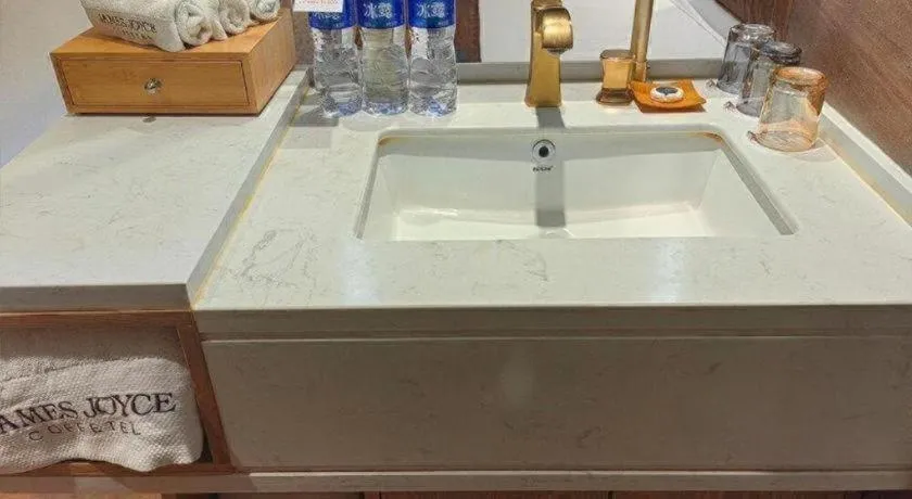 James Joyce Coffetel Tangshan Zunhua Film City