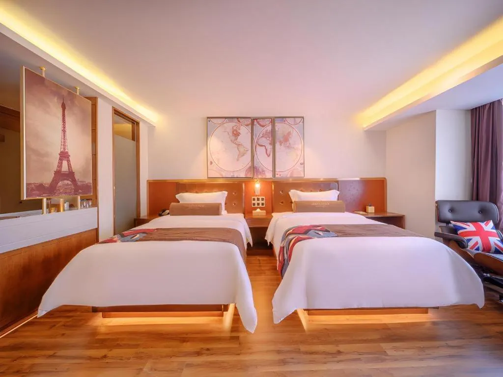 Bed in James Joyce Coffetel Wuhan Gutian Er Road Metro Station